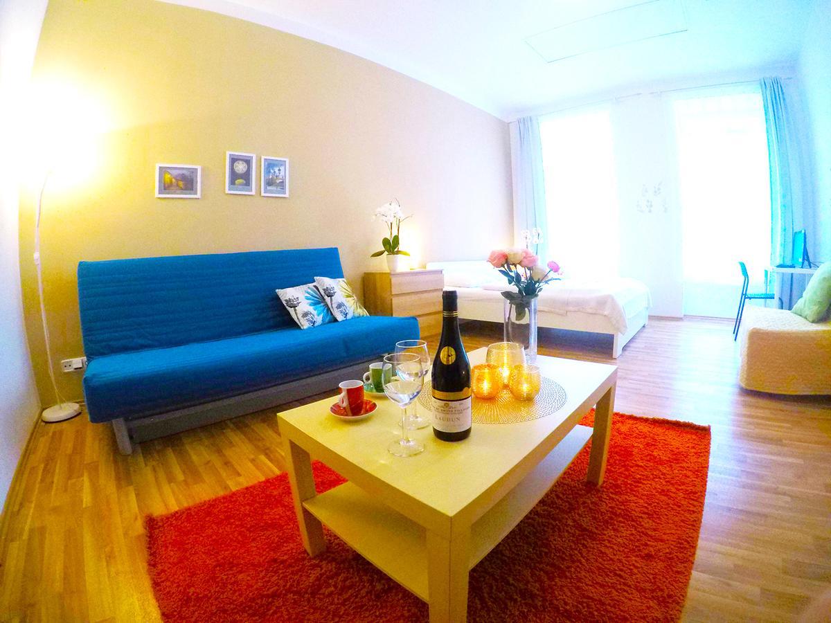 Lidicka Apartment Прага Екстериор снимка