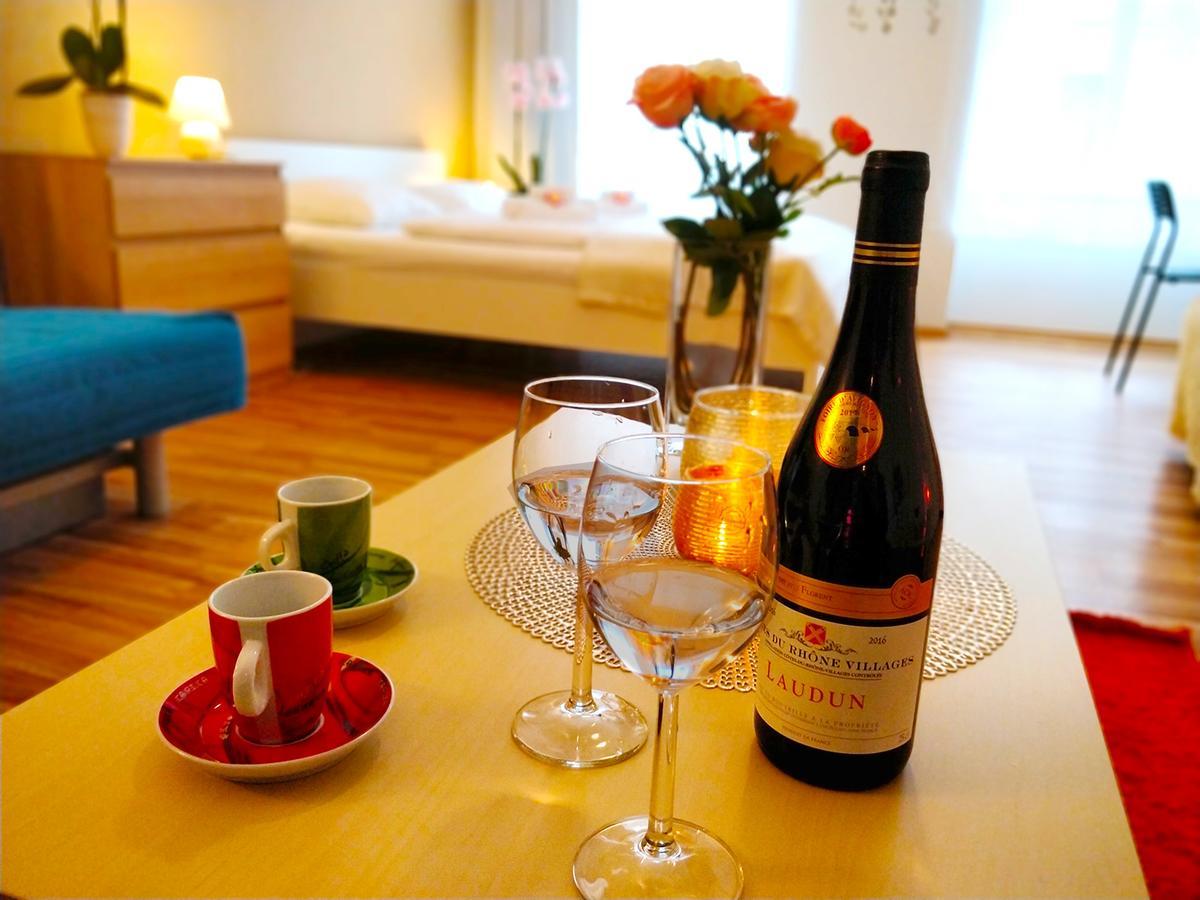 Lidicka Apartment Прага Екстериор снимка