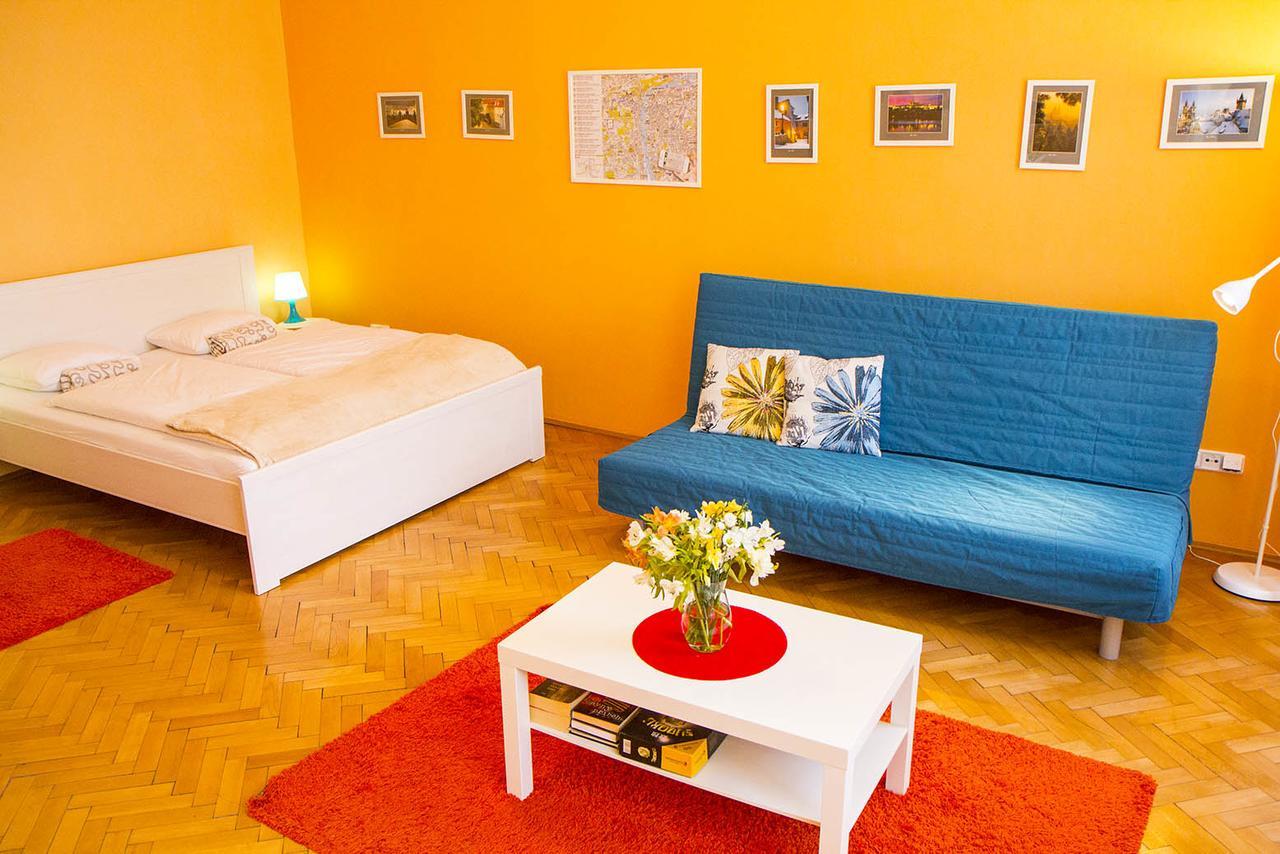 Lidicka Apartment Прага Екстериор снимка