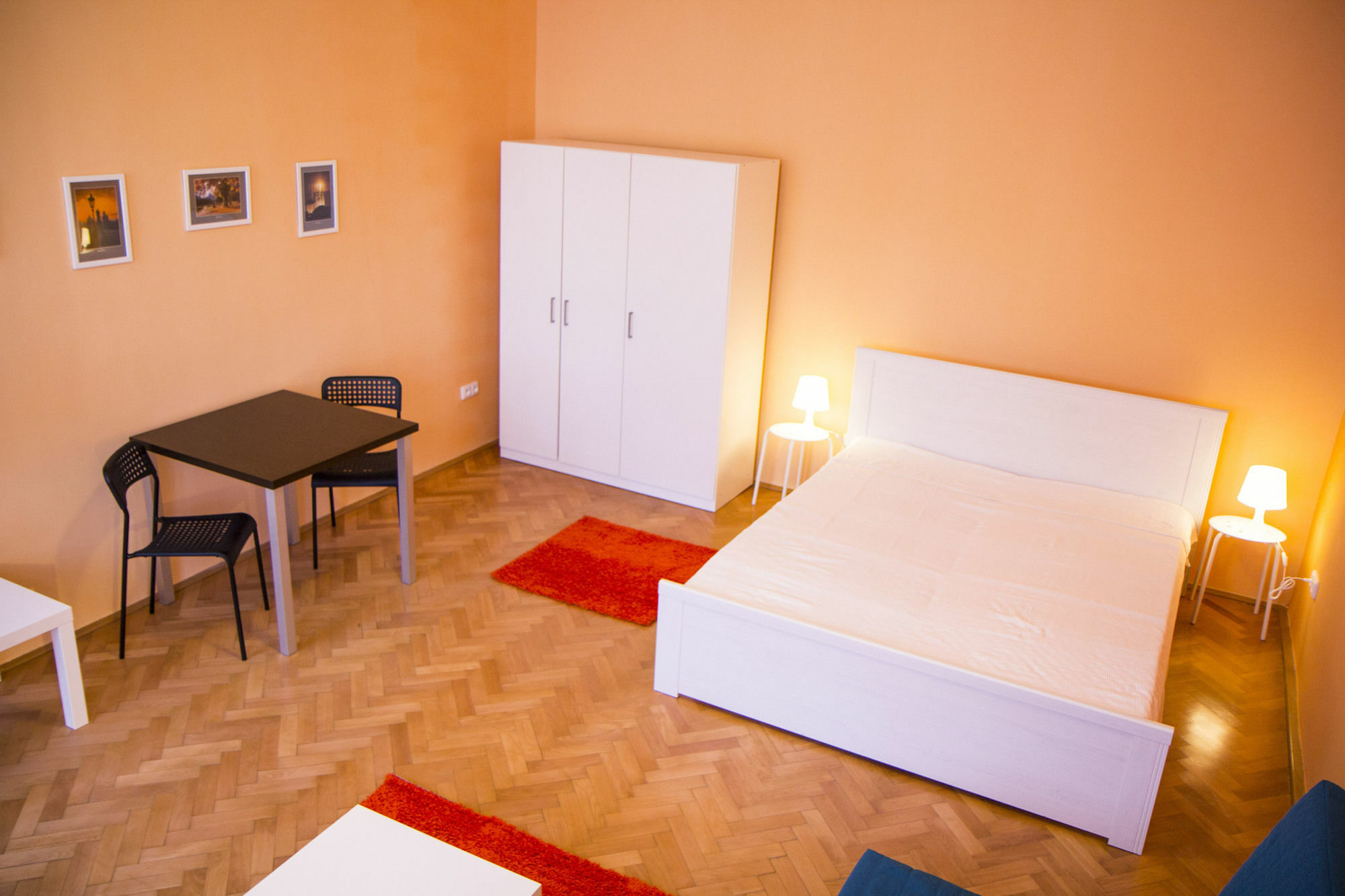 Lidicka Apartment Прага Екстериор снимка