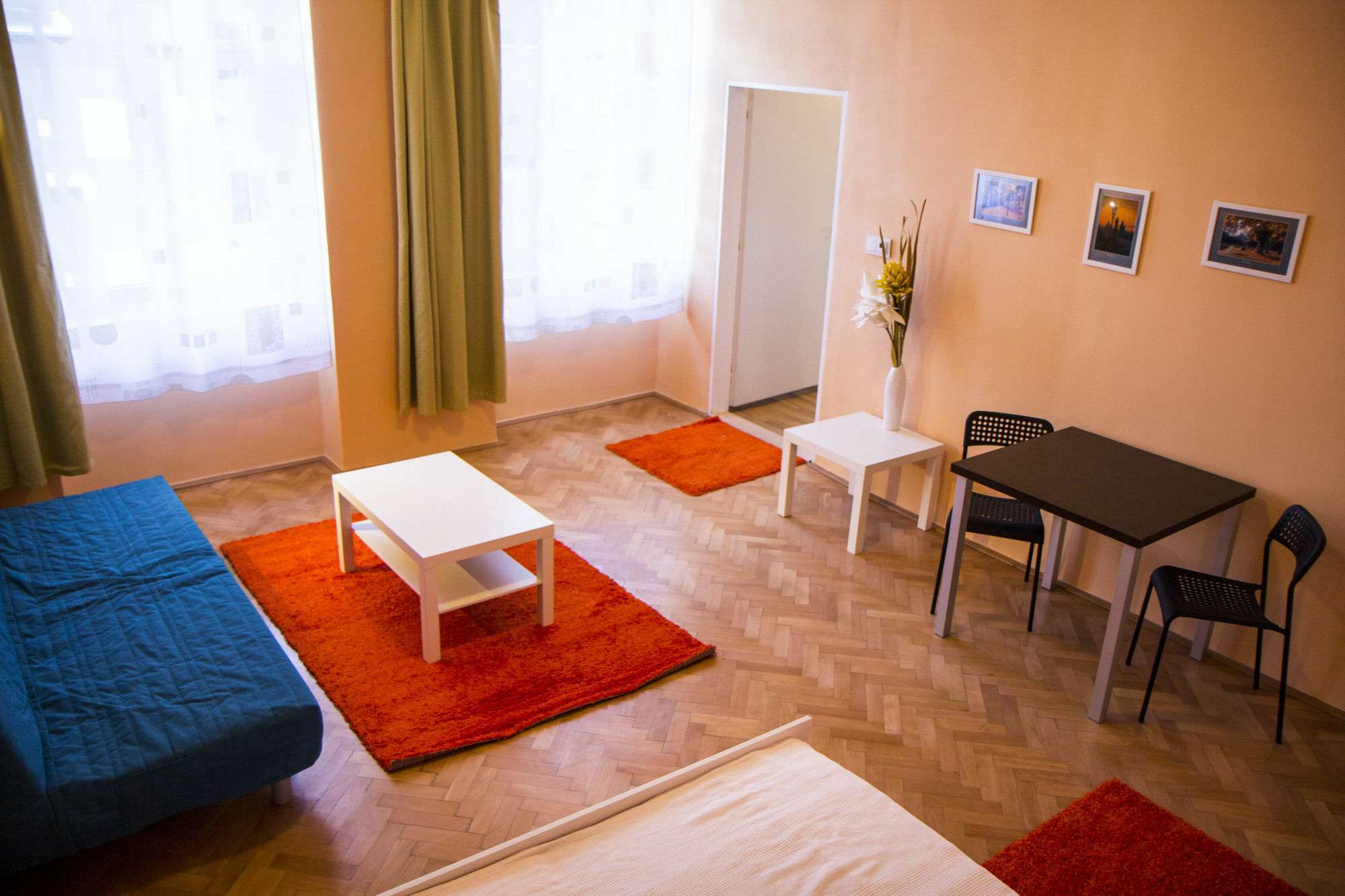 Lidicka Apartment Прага Екстериор снимка