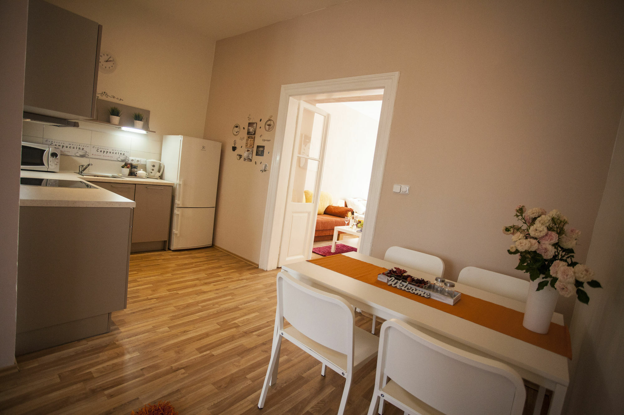 Lidicka Apartment Прага Екстериор снимка